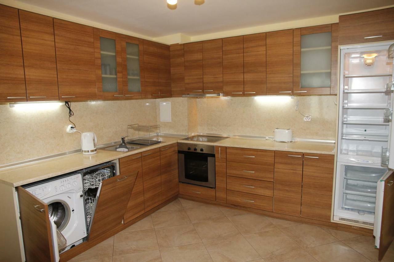 Apartment Rosi Поморие Экстерьер фото