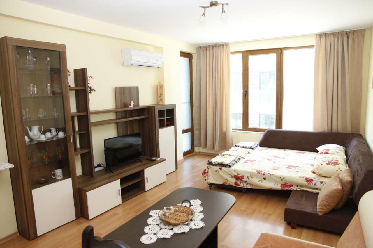 Apartment Rosi Поморие Экстерьер фото